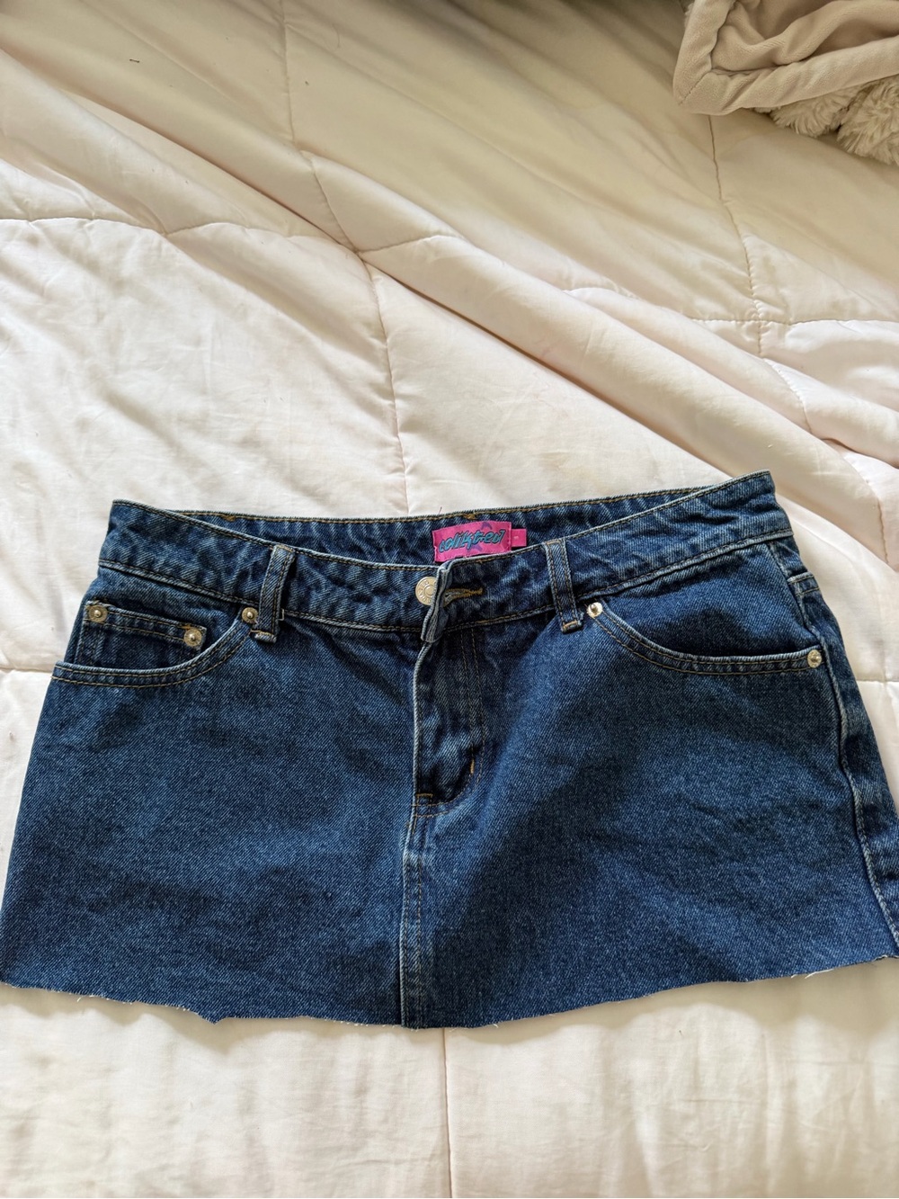 Edikted women’s cut denim skirt